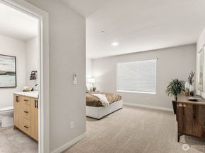 16111 36TH Avenue W C4, Lynnwood WA 98087
