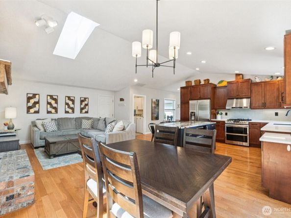 19118 121st Place SE, Renton WA 98058