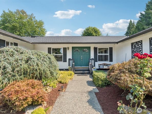 19118 121st Place SE, Renton WA 98058