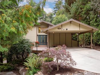 4851 88th Place SE