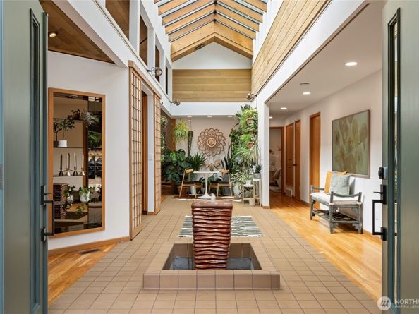4851 88th Place SE, Mercer Island WA 98040