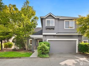 15939 NE 95th Way 12, Redmond WA 98052