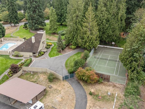 6555 159th Avenue NE, Redmond WA 98052
