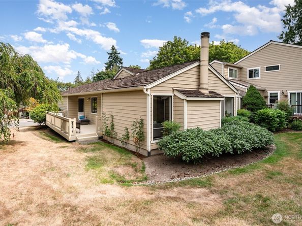 6555 159th Avenue NE, Redmond WA 98052