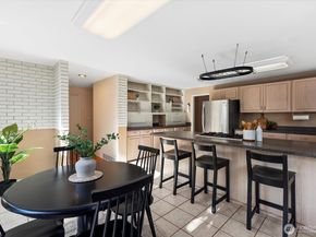 21907 3rd Avenue SE, Bothell WA 98021