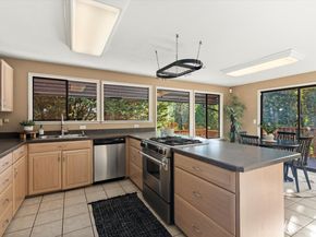 21907 3rd Avenue SE, Bothell WA 98021