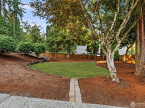 21907 3rd Avenue SE, Bothell WA 98021