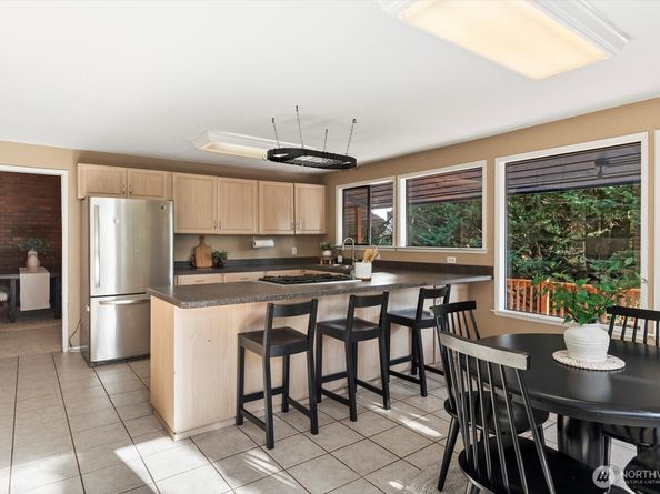 21907 3rd Avenue SE, Bothell WA 98021