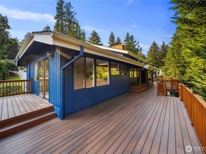 21907 3rd Avenue SE, Bothell WA 98021