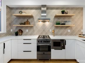 4302 S Holden Street, Seattle WA 98118