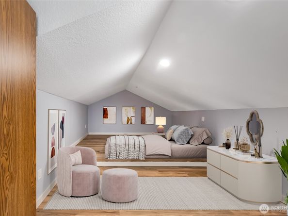 12653 Avondale Road NE, Redmond WA 98052