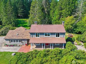 12653 Avondale Road NE, Redmond WA 98052