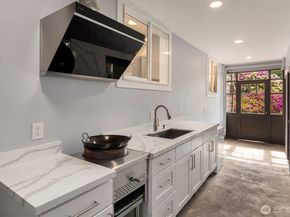 12653 Avondale Road NE, Redmond WA 98052