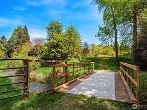 12653 Avondale Road NE, Redmond WA 98052