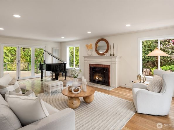 12653 Avondale Road NE, Redmond WA 98052