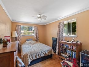 105 NE 180th Street, Shoreline WA 98155