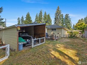 105 NE 180th Street, Shoreline WA 98155