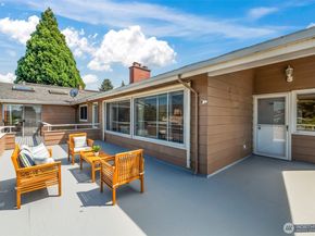 1014 S 234th Place, Des Moines WA 98198