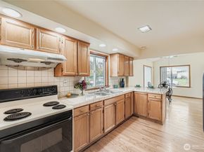 8435 46th ave S, Seattle WA 98118