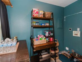 1342 N Montgomery Avenue, Bremerton WA 98312