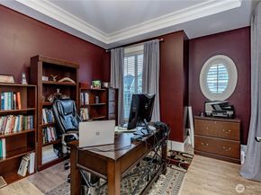 1829 SE 8th Place, Renton WA 98057