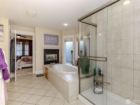 1829 SE 8th Place, Renton WA 98057