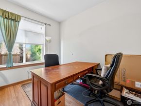 122 185th Place SW, Bothell WA 98012