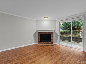 10014 NE 127th Place A103, Kirkland WA 98034