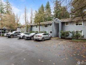10014 NE 127th Place A103, Kirkland WA 98034