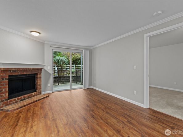 10014 NE 127th Place A103, Kirkland WA 98034