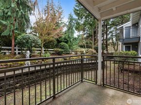 10014 NE 127th Place A103, Kirkland WA 98034