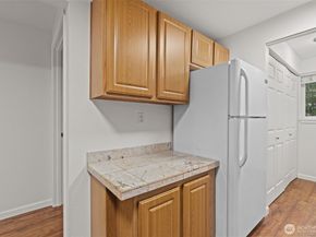 10014 NE 127th Place A103, Kirkland WA 98034