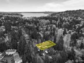 10014 NE 127th Place A103, Kirkland WA 98034