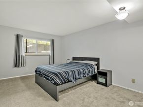 4545 Sand Point Way NE 207, Seattle WA 98105