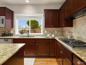 4021 220TH Street SE, Bothell WA 98021