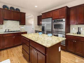 4021 220TH Street SE, Bothell WA 98021