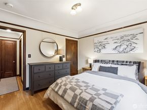 1120 17th Avenue 104, Seattle WA 98122