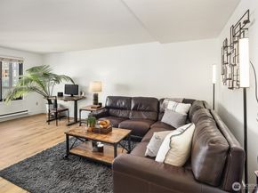 1105 Spring Street 1112, Seattle WA 98104