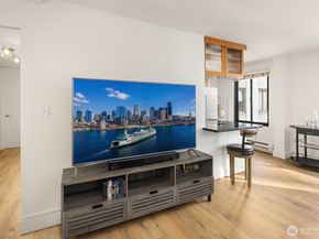 1105 Spring Street 1112, Seattle WA 98104