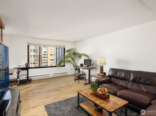 1105 Spring Street 1112, Seattle WA 98104