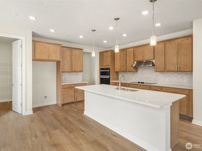 23827 Marinwood Circle NE 03512, Kingston WA 98346