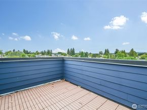 8612 42nd Avenue S C, Seattle WA 98118