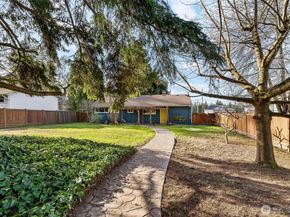 17103 44th Avenue W, Lynnwood WA 98037