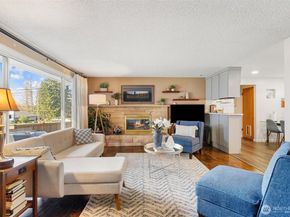 17103 44th Avenue W, Lynnwood WA 98037