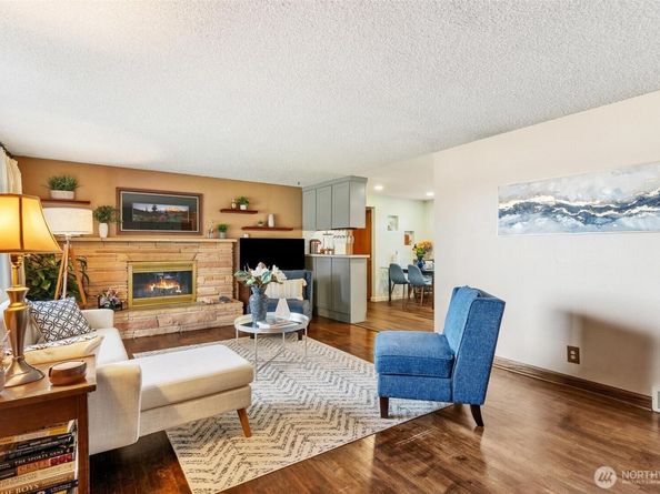 17103 44th Avenue W, Lynnwood WA 98037