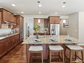 16005 74th Avenue NE, Kenmore WA 98028