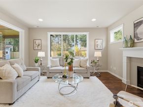 16005 74th Avenue NE, Kenmore WA 98028