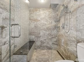 520 2nd Avenue W 409, Seattle WA 98119