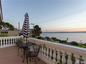 4030 Beach Drive SW, Seattle WA 98116