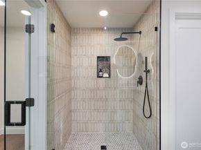 25510 SE 159th Street, Issaquah WA 98027